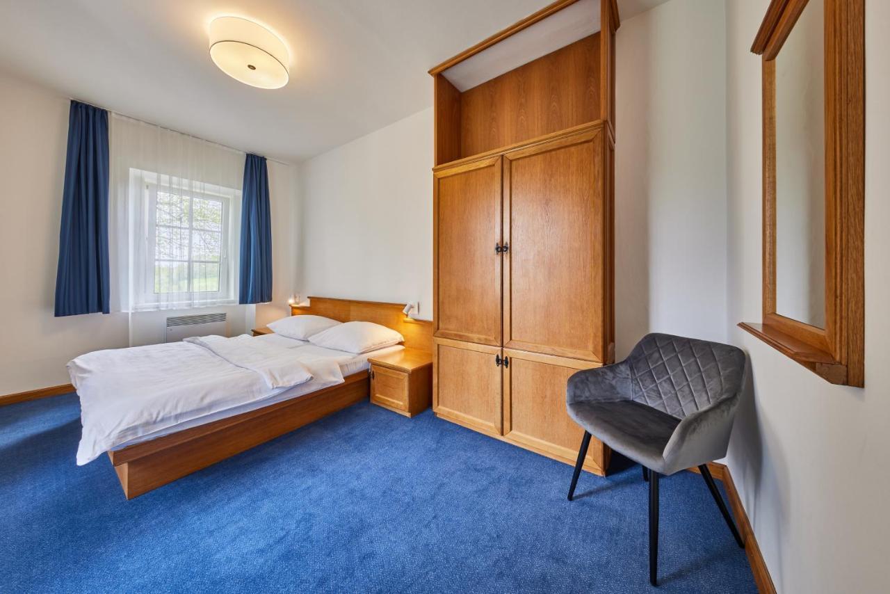 Hotel Auri Rudník 외부 사진
