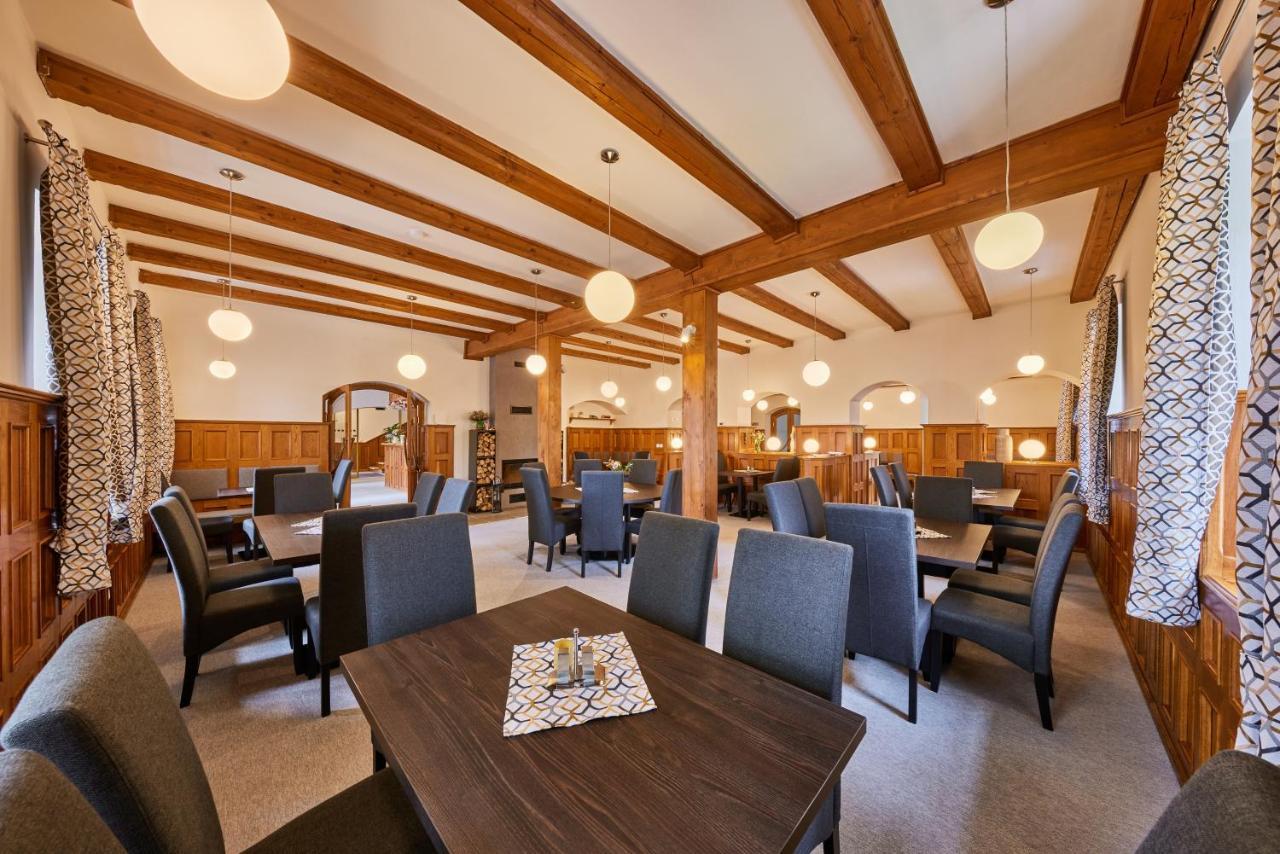 Hotel Auri Rudník 외부 사진