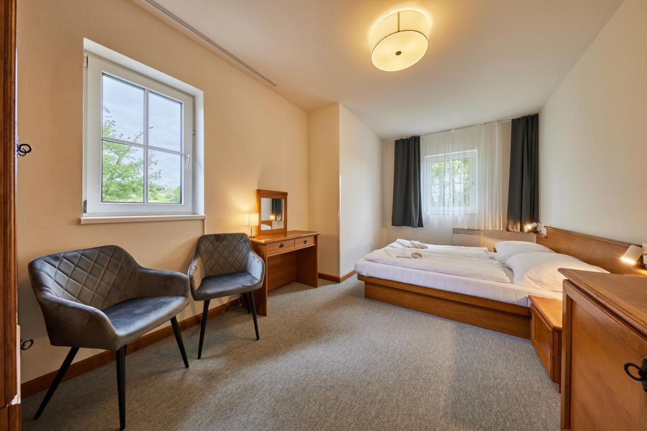Hotel Auri Rudník 외부 사진